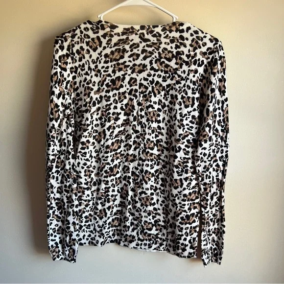 Talbots Cashmere Blend Animal Print Lightweight Pullover Sweater - Picture 3 of 4